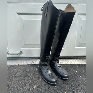 ARIAT Heritage Ladies Leather Field Boots Black SIZE 7 Back Zipper Contour Shape